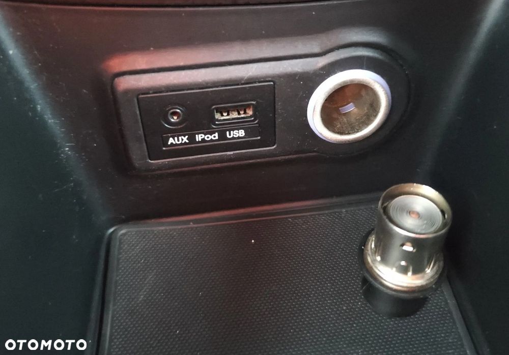 Hyundai ix20 1.4 Trend - 22