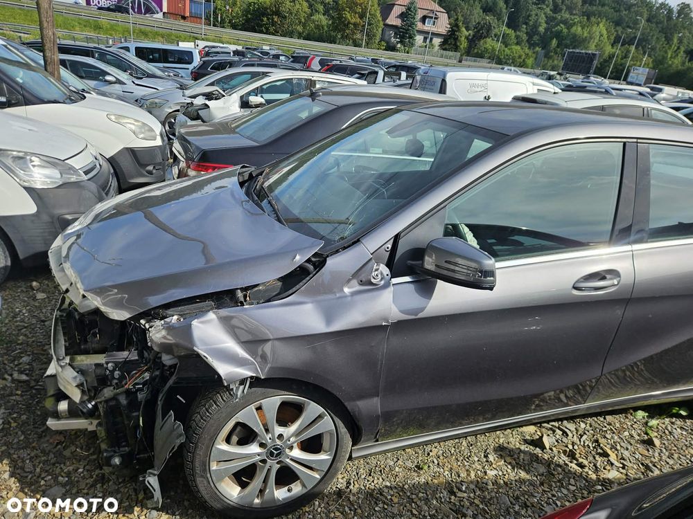 Mercedes-Benz Klasa B 200 d 7G-DCT Edition - 6