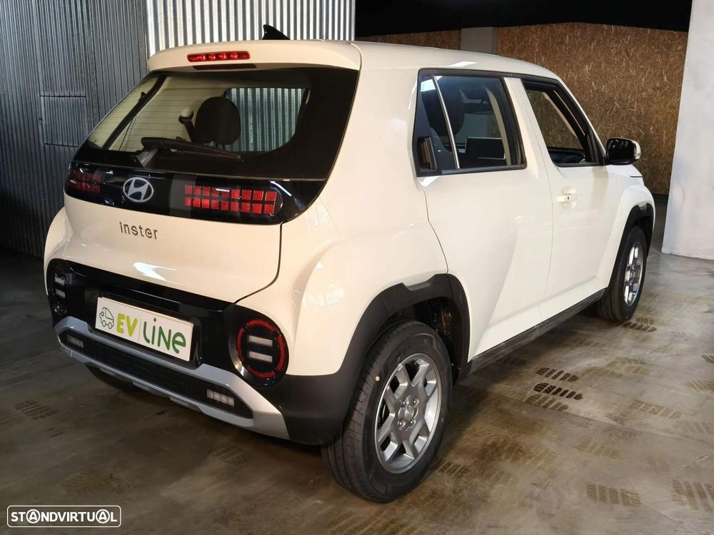 Hyundai Inster 49 kWh Style Plus - 13