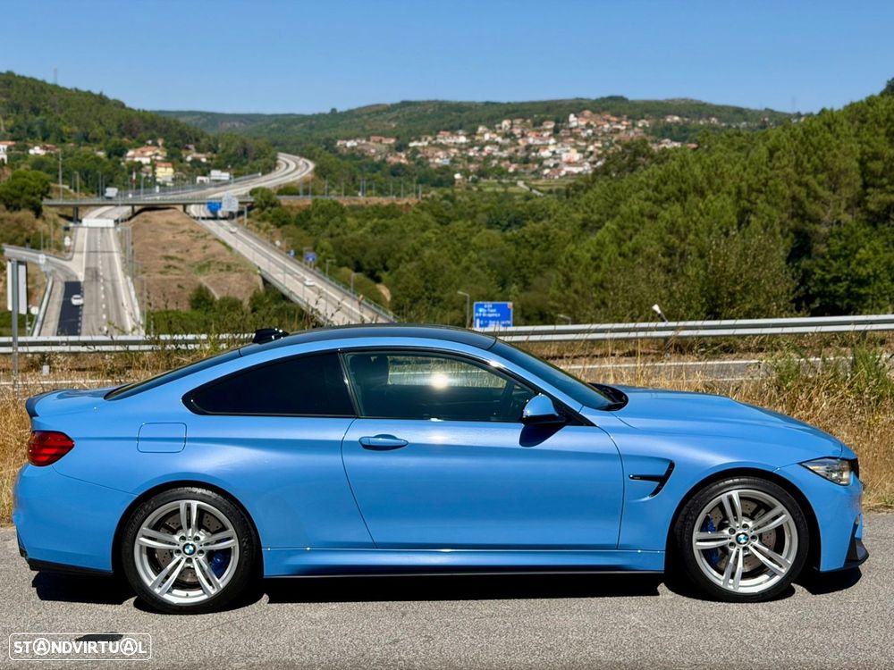 BMW M4 Auto - 3
