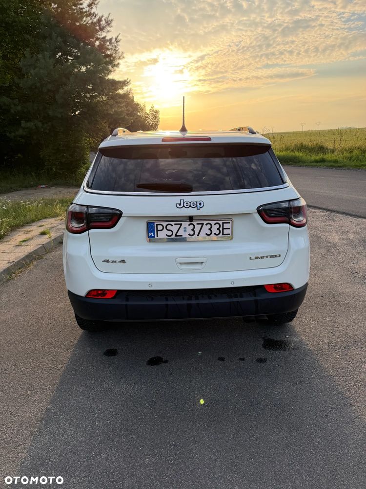 Jeep Compass 1.4 TMair Limited 4WD S&S - 9