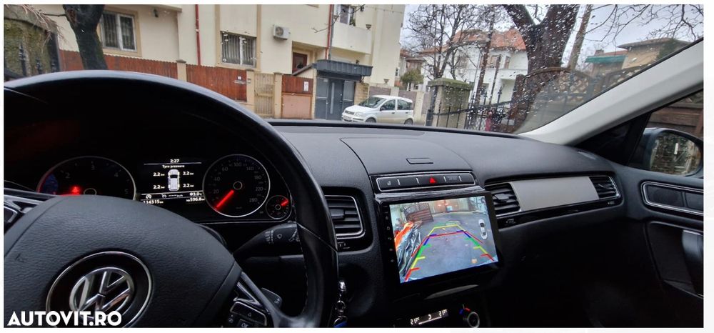Volkswagen Touareg 3.0 V6 TDI BMT - 9