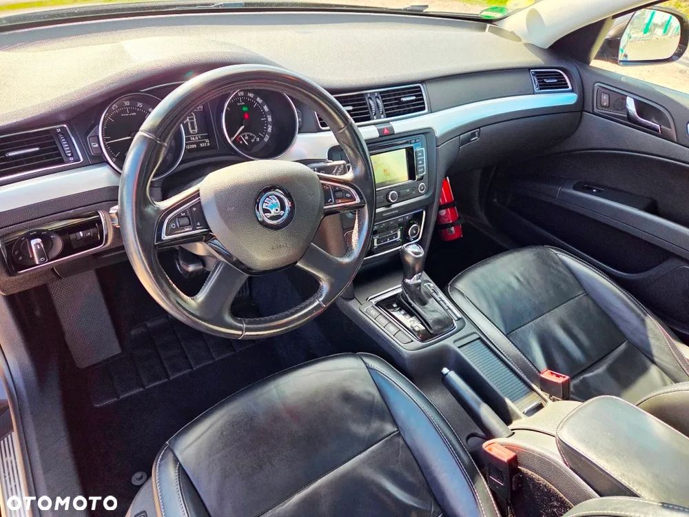 Skoda Superb 1.6 TDI Platinum DSG - 28