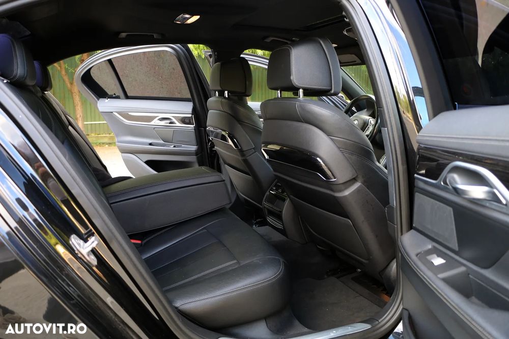 BMW Seria 7 730d xDrive - 18