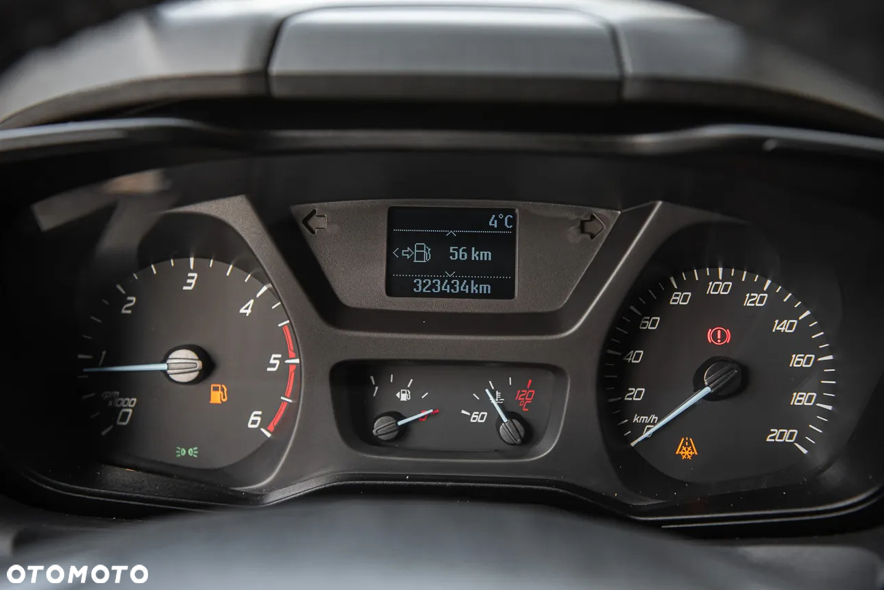 Ford transit - 14