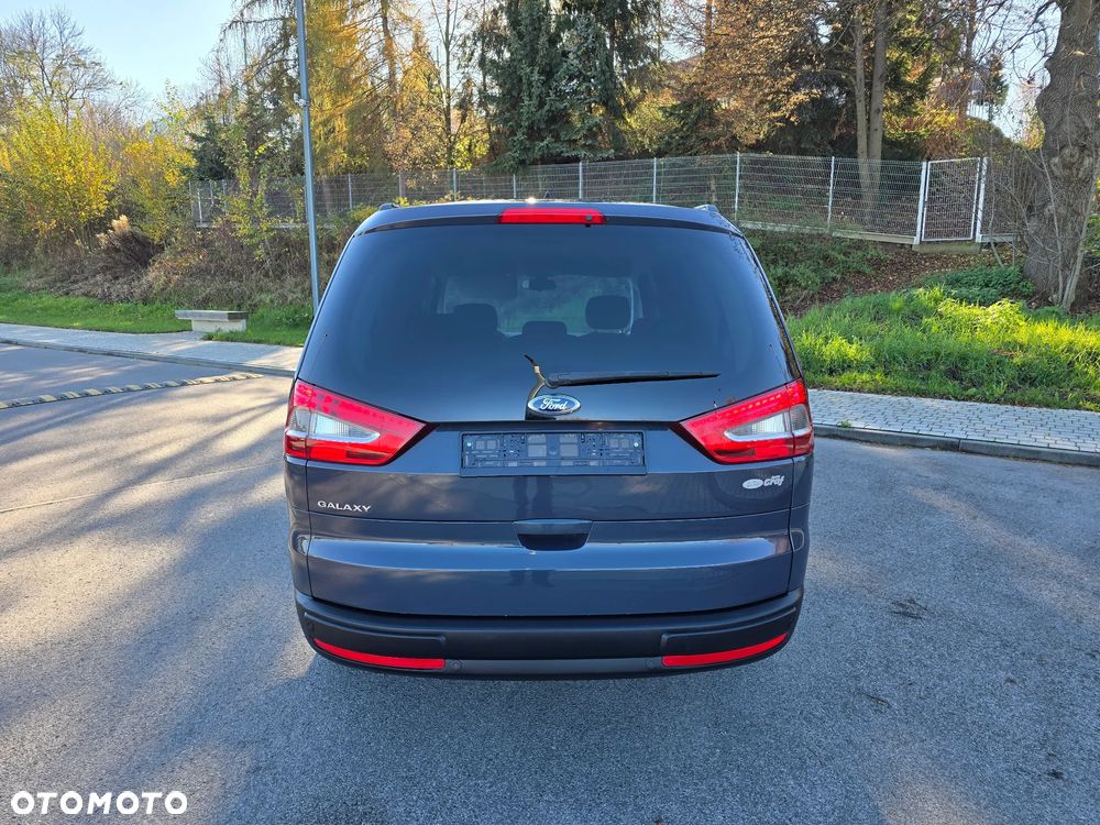 Ford Galaxy - 23
