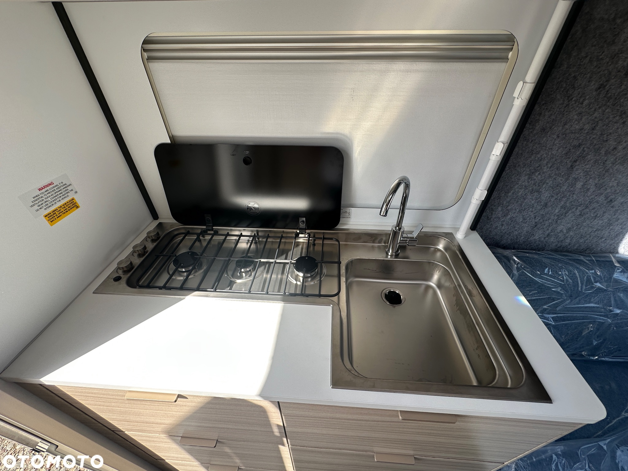 Adria ALTEA 402 PH - 15