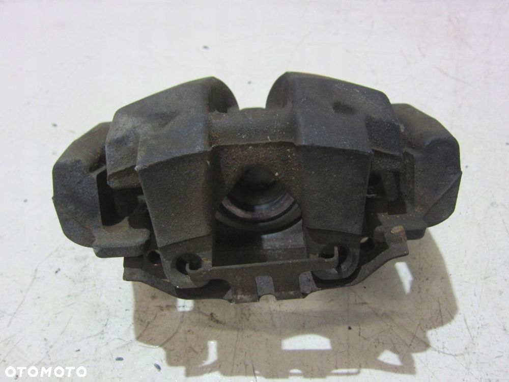 BMW X3 F25 X4 ZACISK HAMULCOWY PRAWY PRZÓD 6790922 - 2