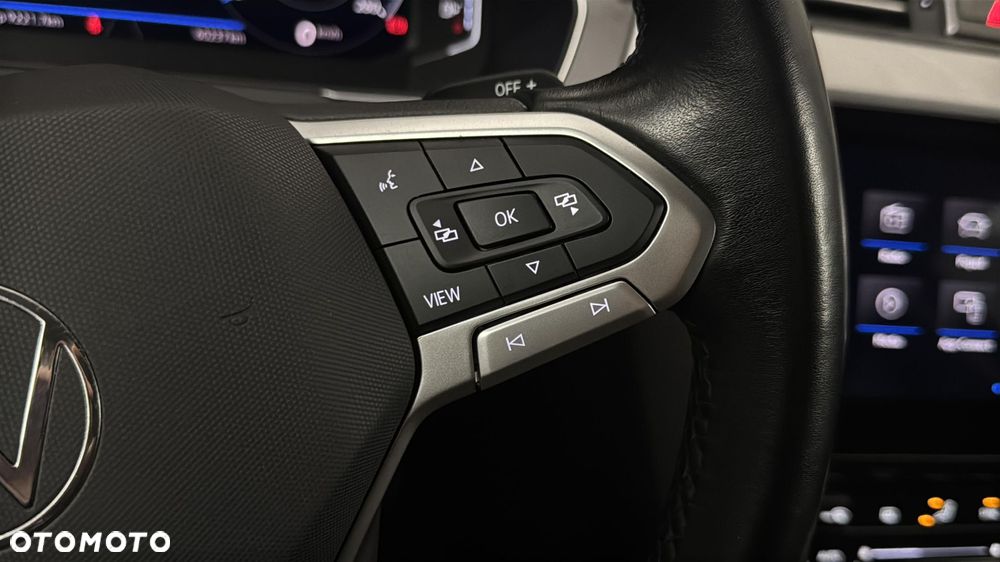 Volkswagen Passat Variant 2.0 TDI EVO Business DSG - 24