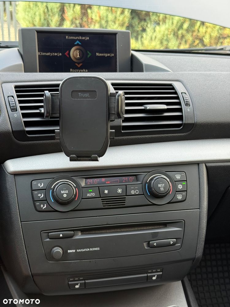 BMW Seria 1 - 12