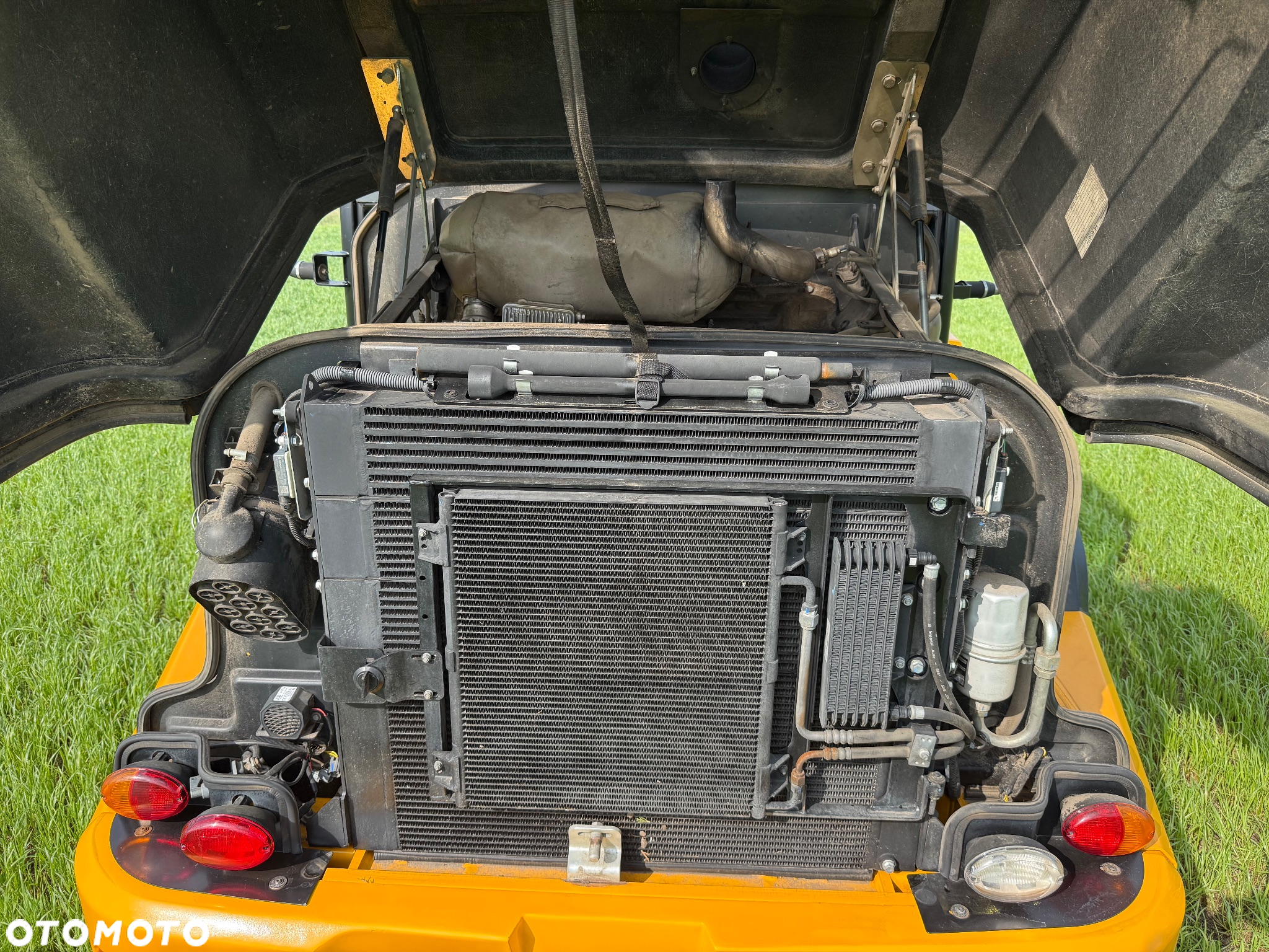 JCB TM 320 Ładowarka Przegubowo-Teleskopowa Świeżo Sprowadzona  310, 220, 420 - 12