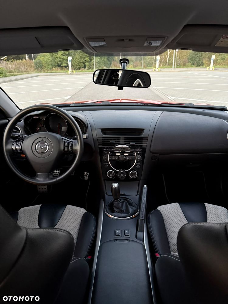 Mazda RX-8 Revolution - 25