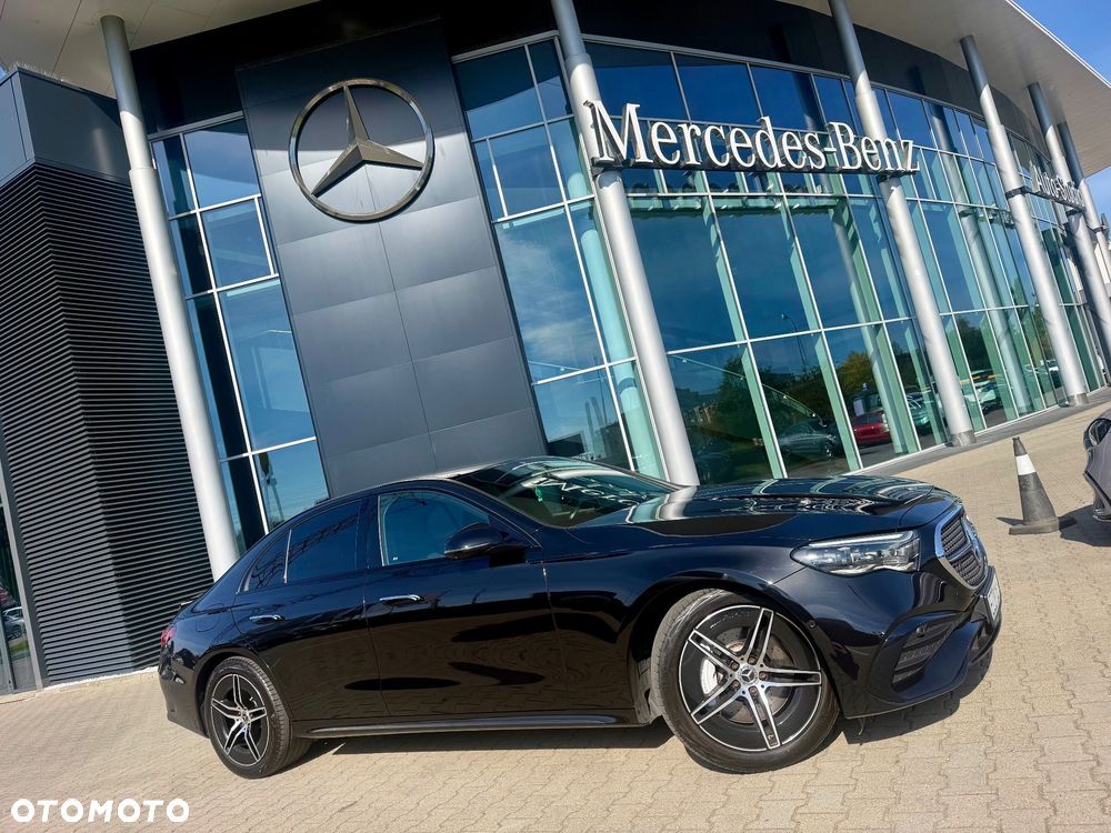 Mercedes-Benz Klasa E 220 d mHEV 4-Matic AMG 9G-Tronic - 24