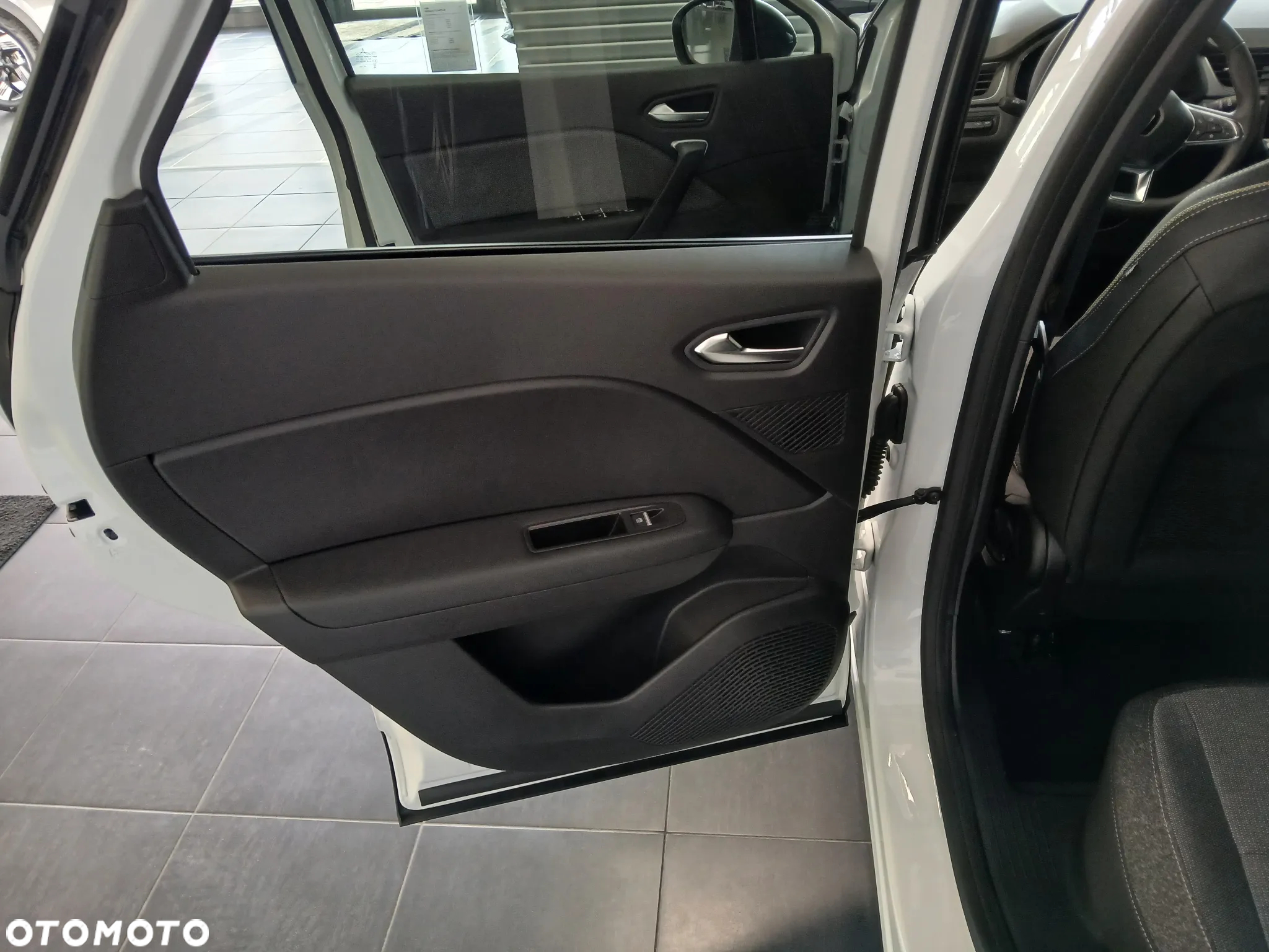 Renault Captur - 14
