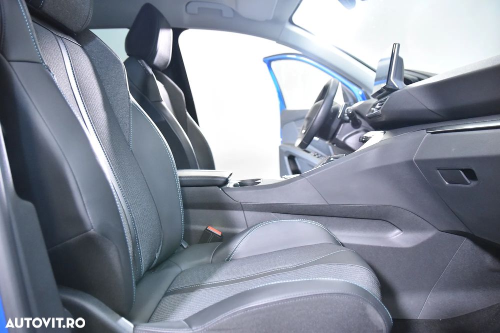 Peugeot 3008 - 11