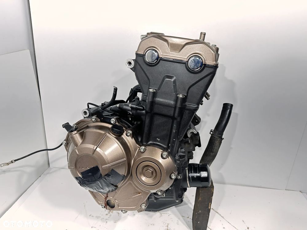 Silnik  Honda CB 500 FA   19-23R  PC62  15.796km - 11