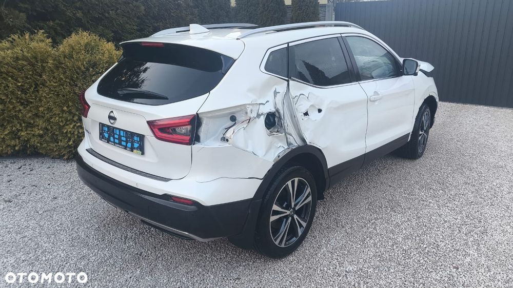 Nissan Qashqai - 10