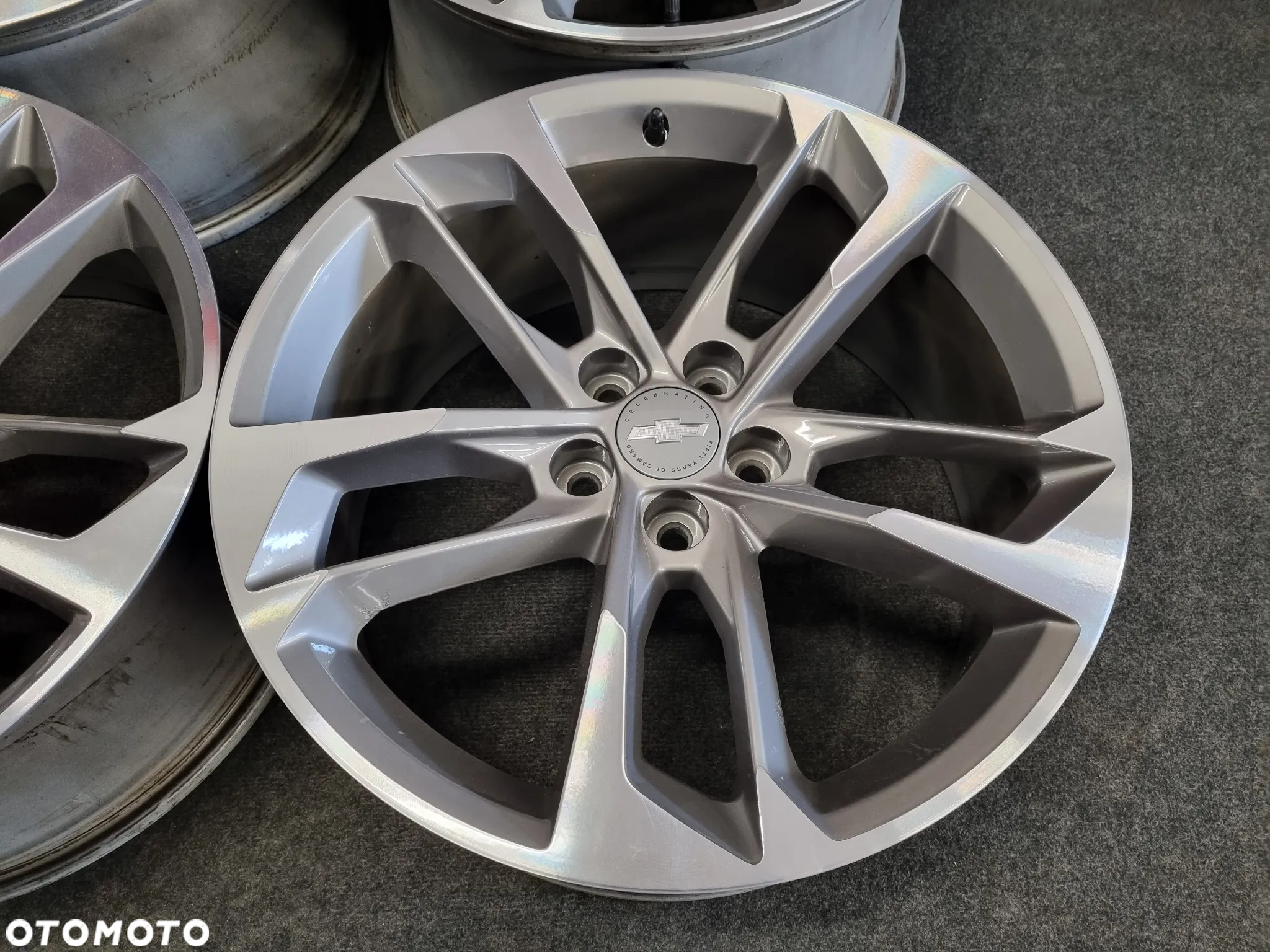 Alufelgi Chevrolet CAMARO 20 cali 5x120 4szt. + czujniki. ŁADNE! - 12
