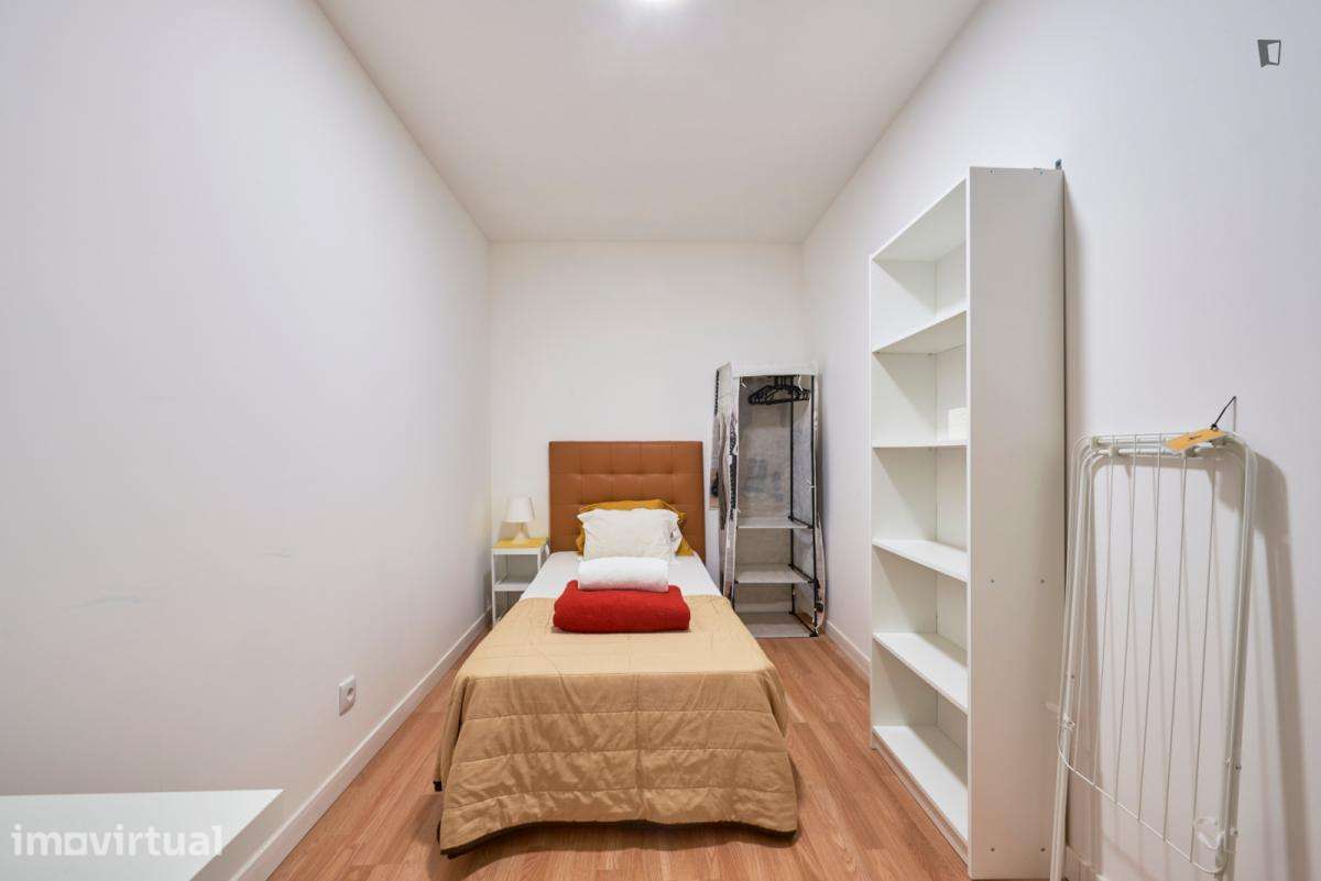 Quarto - localizado em Arroios Lisbon - Grande imagem: 2/34