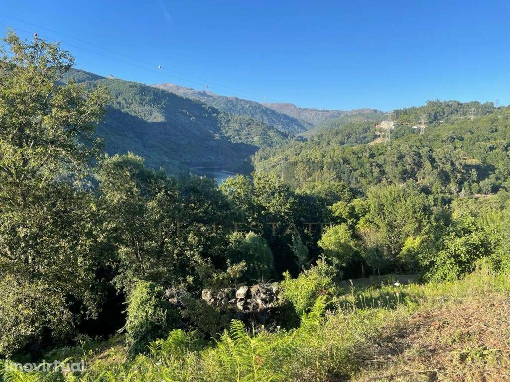 Terreno para construção em Louredo - Vieira do Minho - Grande imagem: 3/9