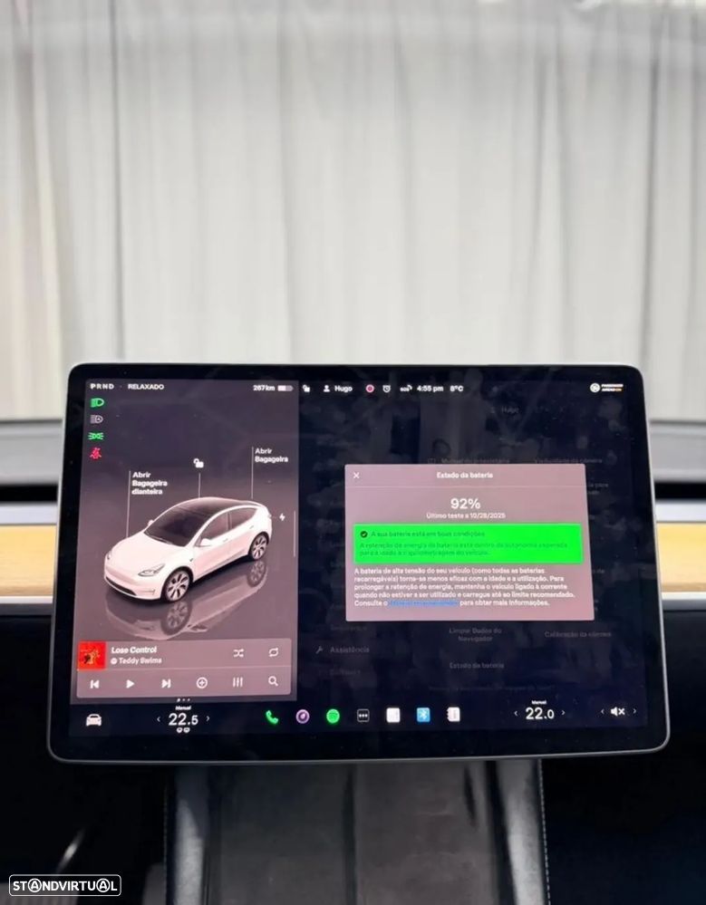 Tesla Model Y Long Range Dual Motor AWD - 9