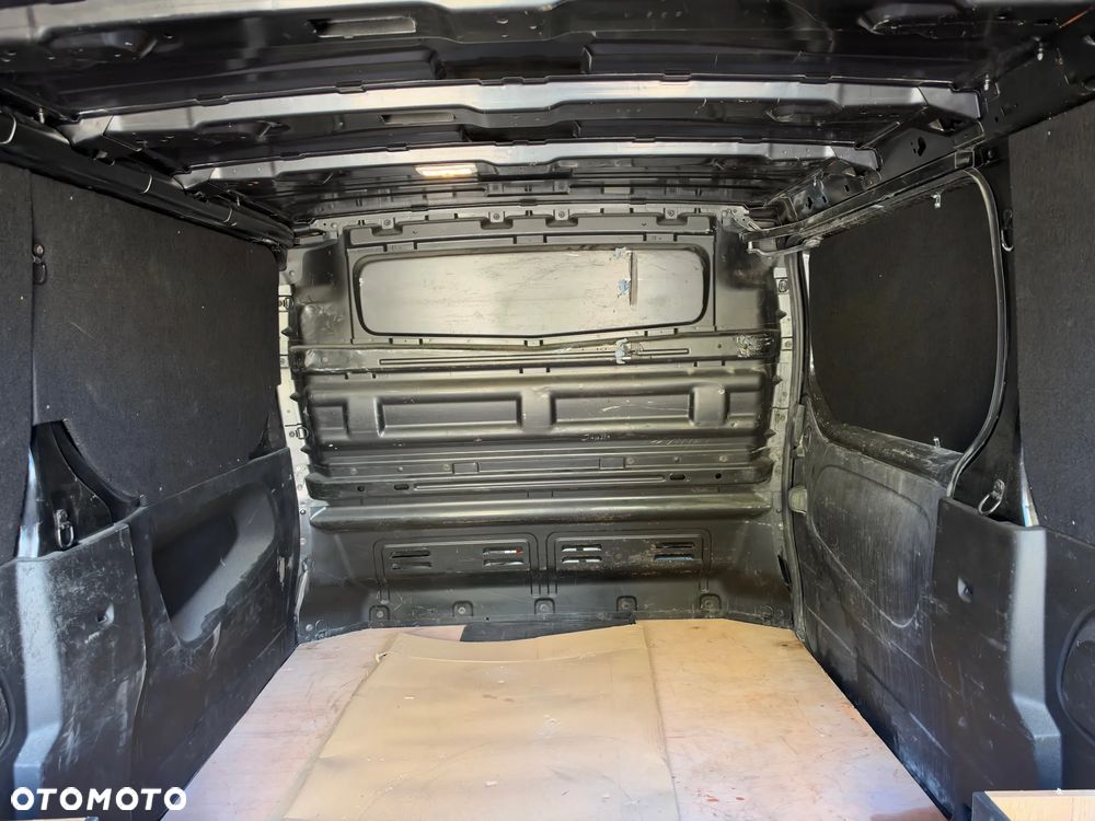 Renault Trafic - 20