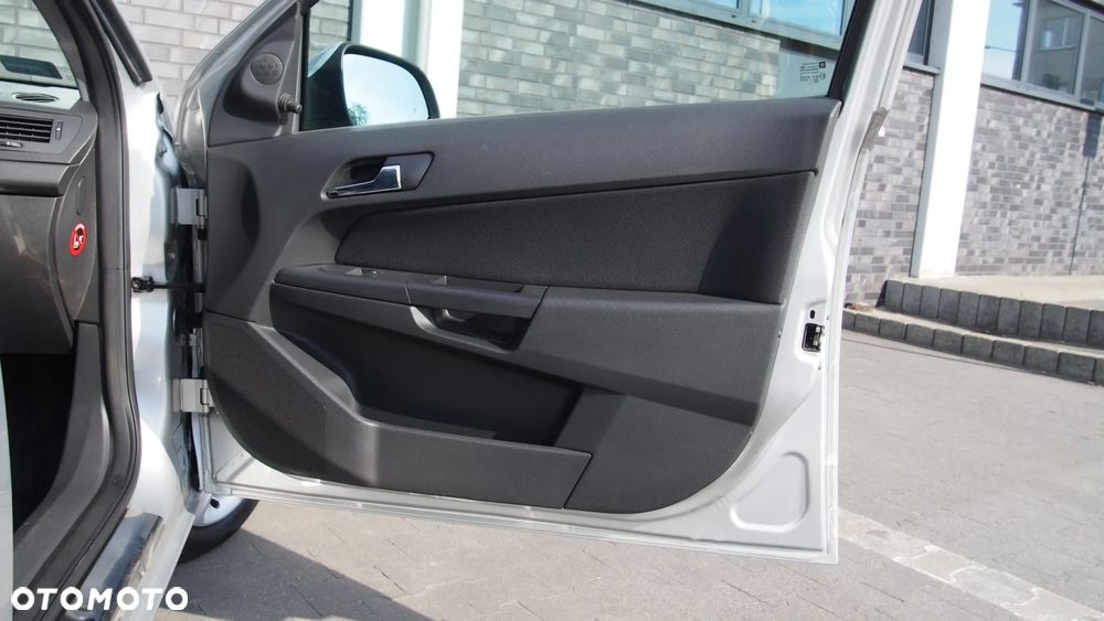 Opel Astra 1.6 Enjoy - 35