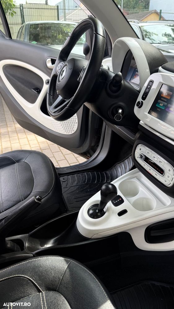 Smart Fortwo - 17