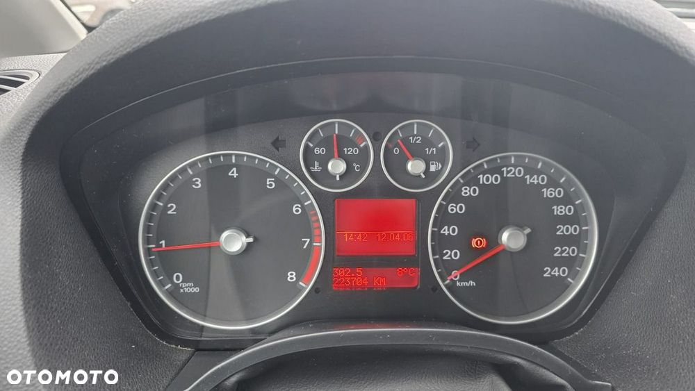 Ford C-MAX - 11
