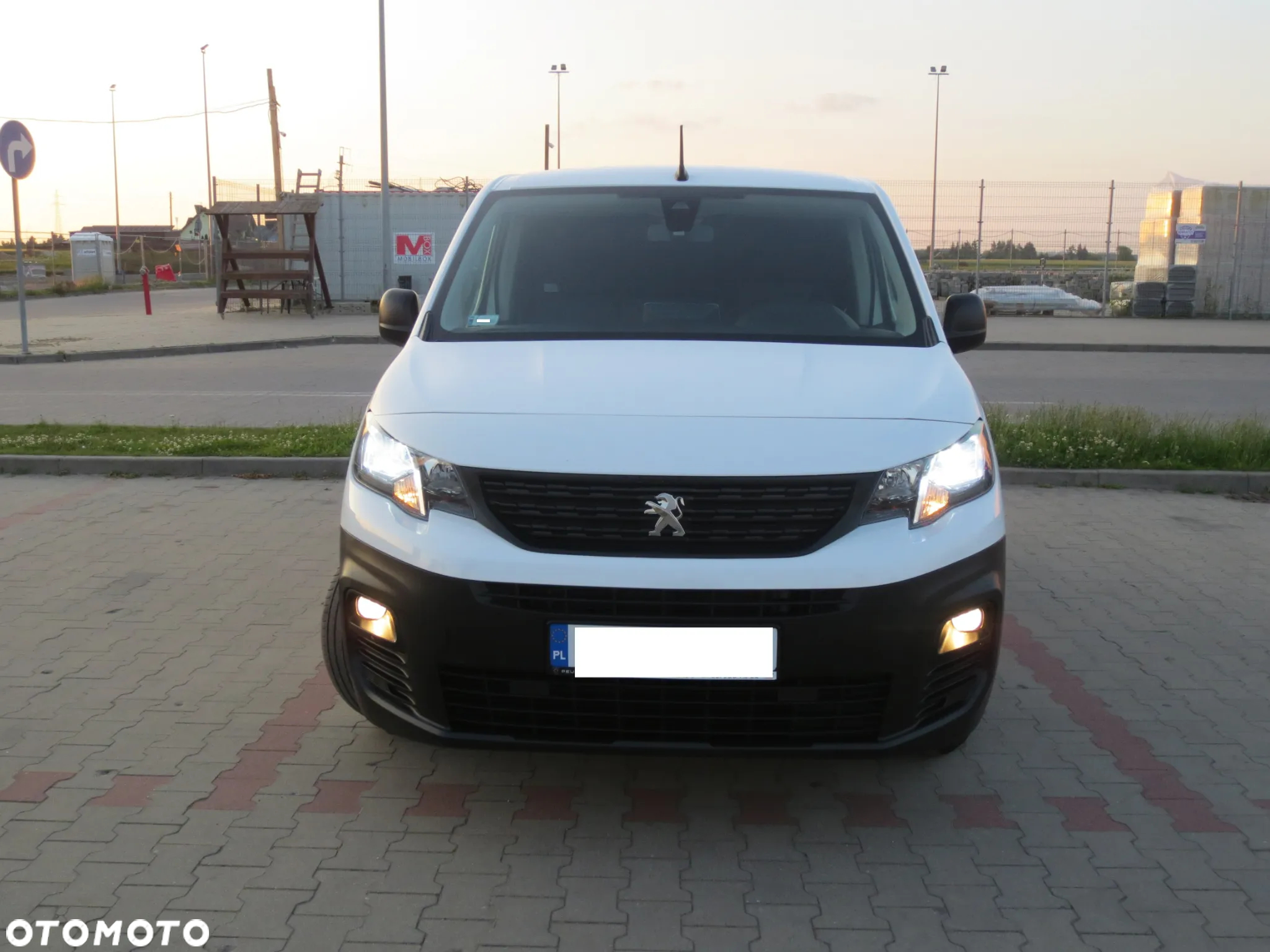 Peugeot PARTNER Niski przebieg 3 OSOBY salon POLSKA - 3