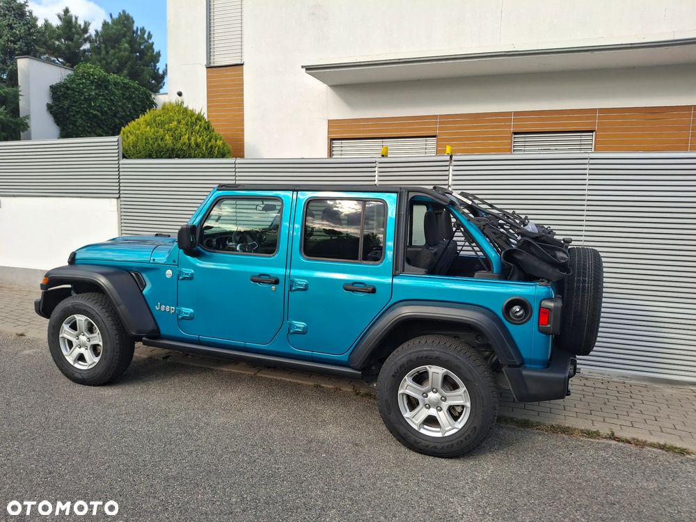 Jeep Wrangler Unlimited GME 2.0 Turbo Sport - 11