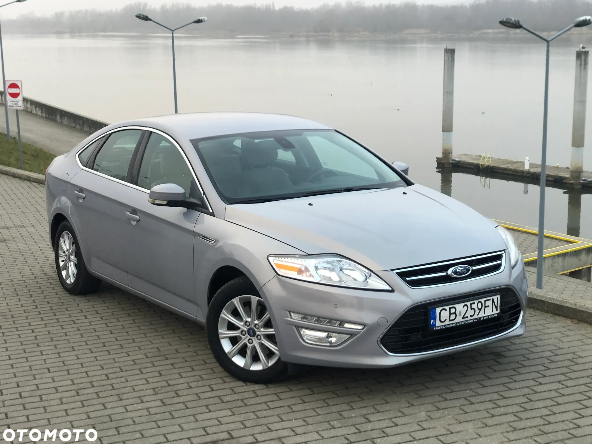 Ford Mondeo - 15