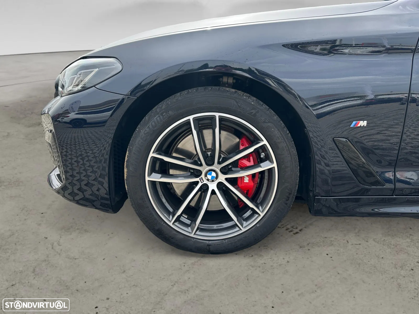 BMW 520 d Pack Desportivo M Auto - 16