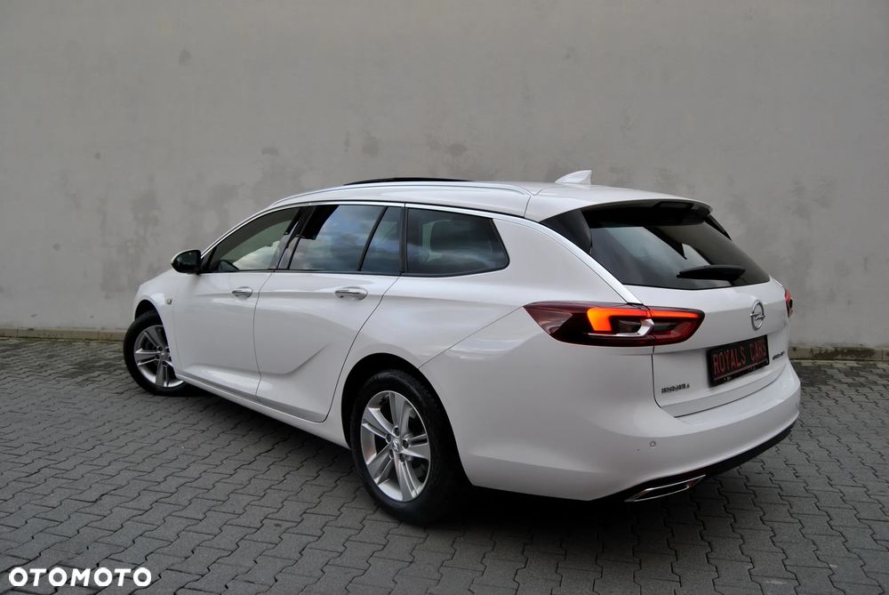 Opel Insignia Sports Tourer 2.0 BiTurbo Diesel 4x4 Innovation - 19