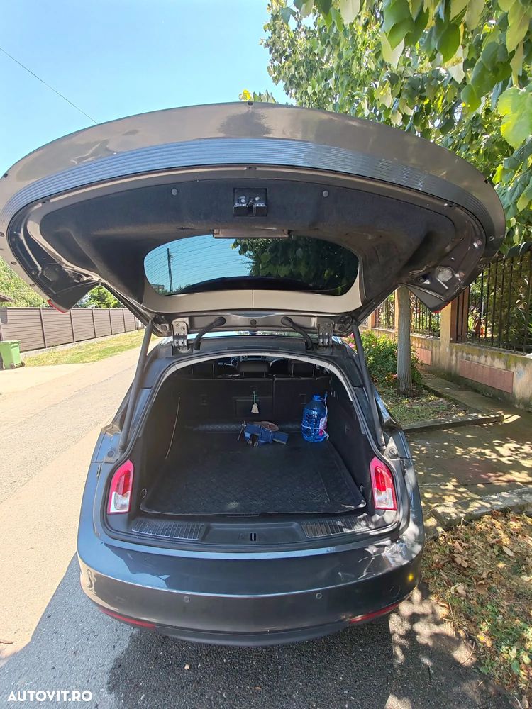 Opel Insignia 2.0 CDTI Automatik - 12