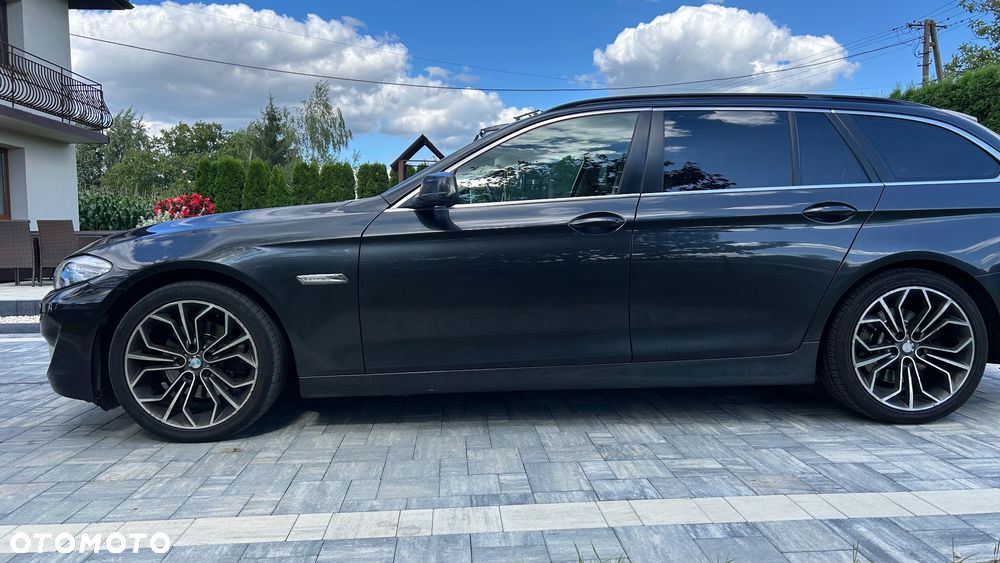 BMW Seria 5 520d Luxury Line - 4