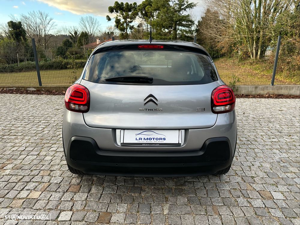Citroën C3 1.2 PureTech Shine - 4