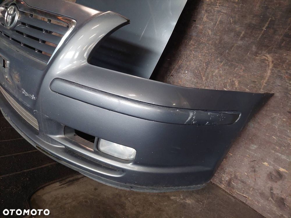 KOMPLETNY PRZÓD MASKA ZDERZAK BŁOTNIKI LAMPY TOYOTA AVENSIS T25 1E5 - 12