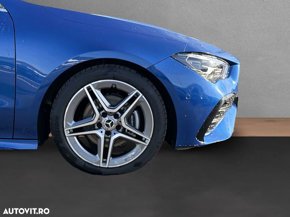 Mercedes-Benz CLA 180 7G-DCT - 16