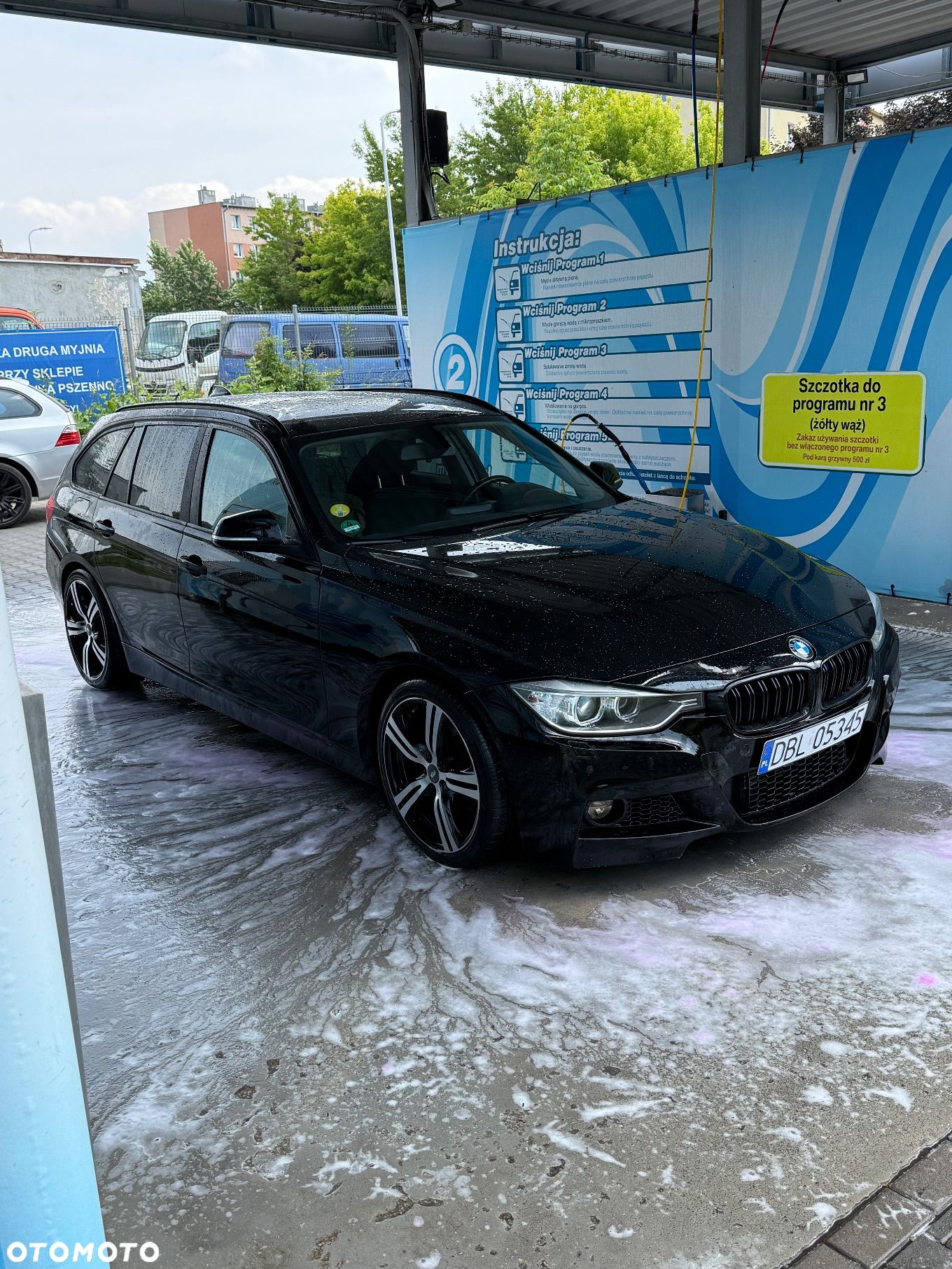 BMW Seria 3 - 1
