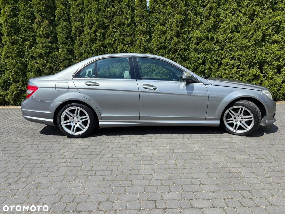 Mercedes-Benz Klasa C 180 Kompressor Avantgarde - 2