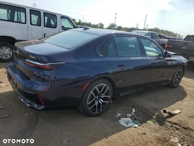 BMW Seria 7 - 34