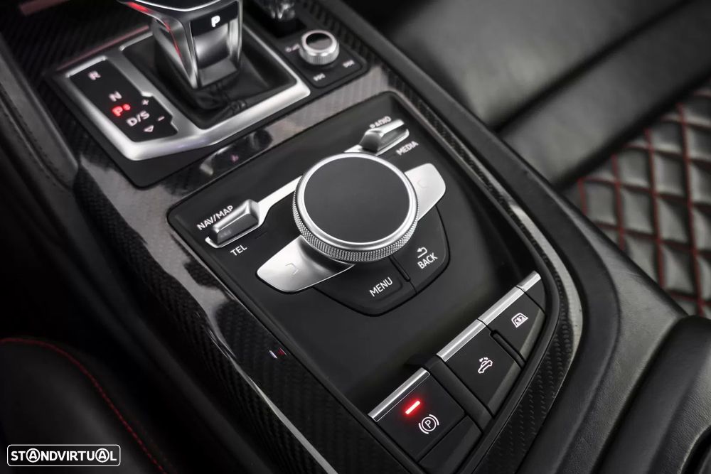 Audi R8 Spyder 5.2 FSi V10 S tronic - 17