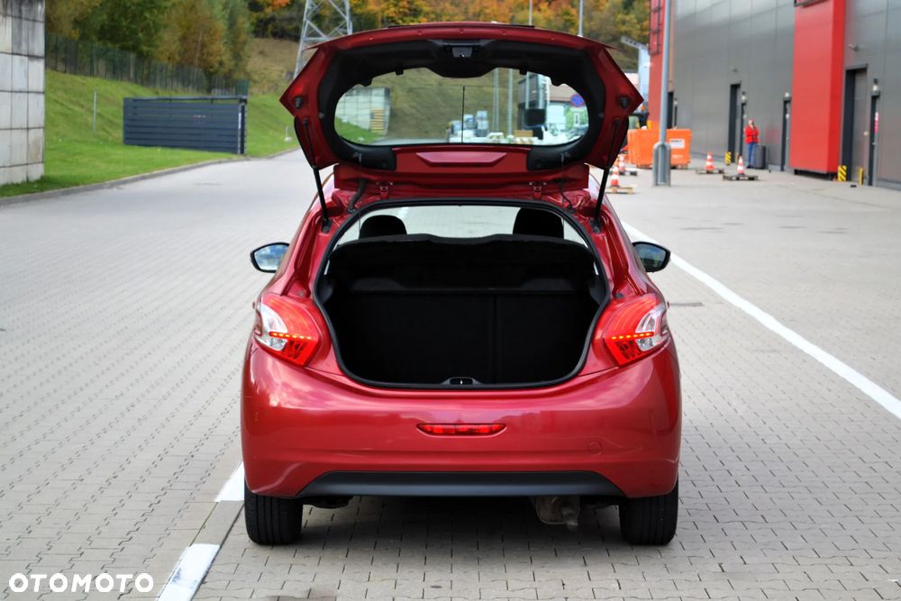 Peugeot 208 1.2 VTi Active - 30