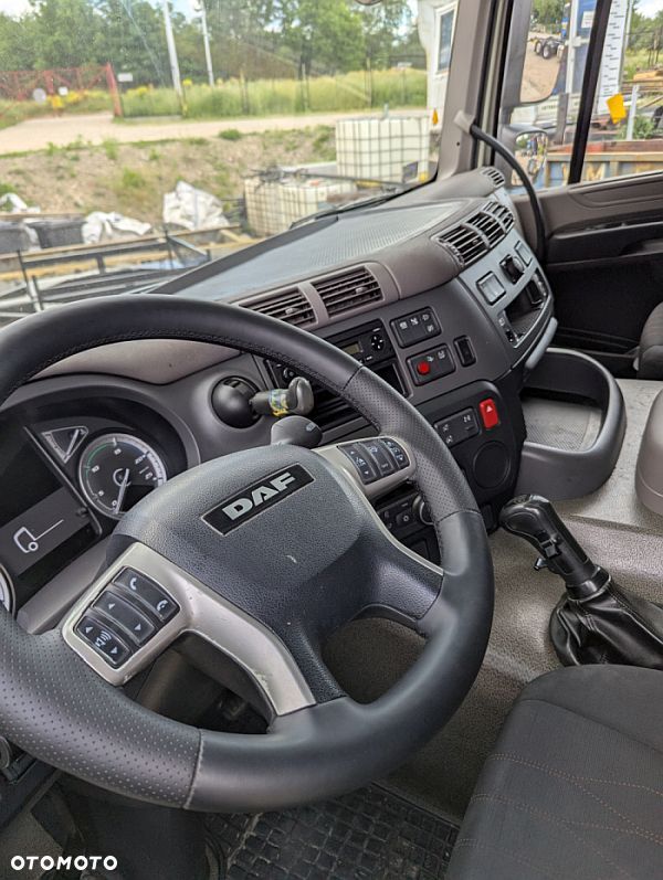DAF żuraw HIAB hakowiec MULTILIFT - 6