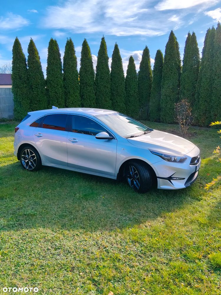 Kia Ceed 1.5 T-GDI M - 2