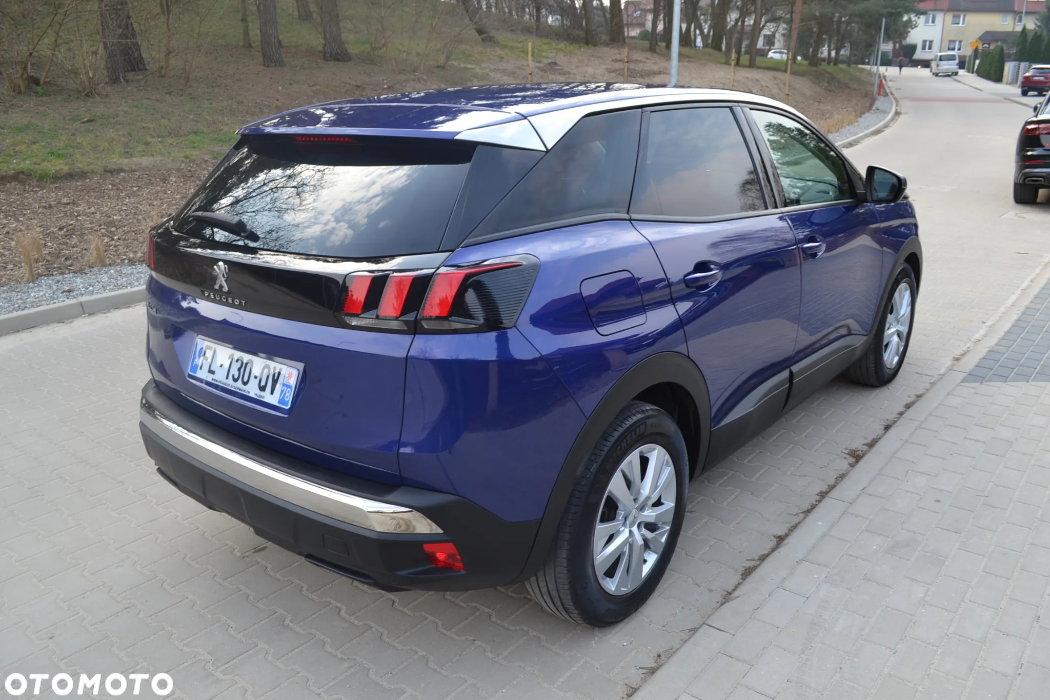 Peugeot 3008 1.2 PureTech Active S&S - 4