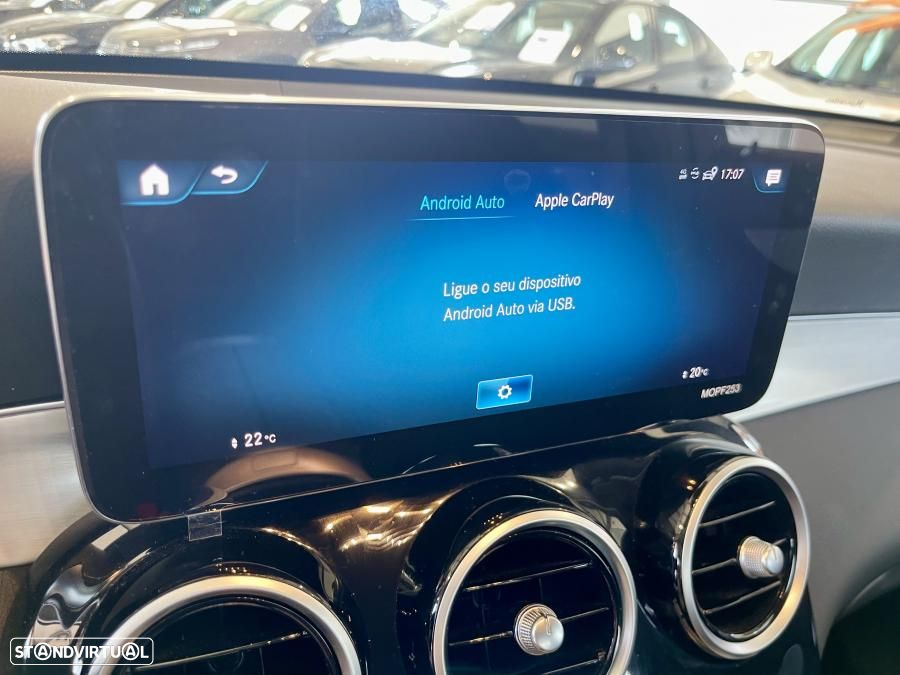 Mercedes-Benz GLC 300 de 4Matic 9G-TRONIC - 24