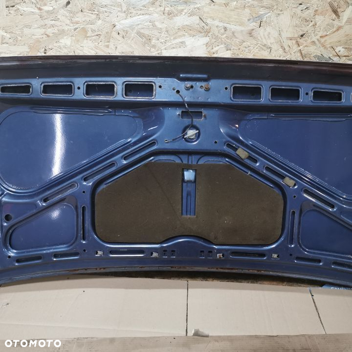 BMW E24 635CSI EUROPA KLAPA BAGAŻNIKA/ POKRYWA BAGAŻNIKA NR. 41621839213 OEM - 17