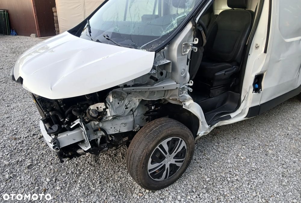 Renault Trafic IV 2.0DCI 150KM Automat Salon Polska 2023 cena brutto!!! - 12